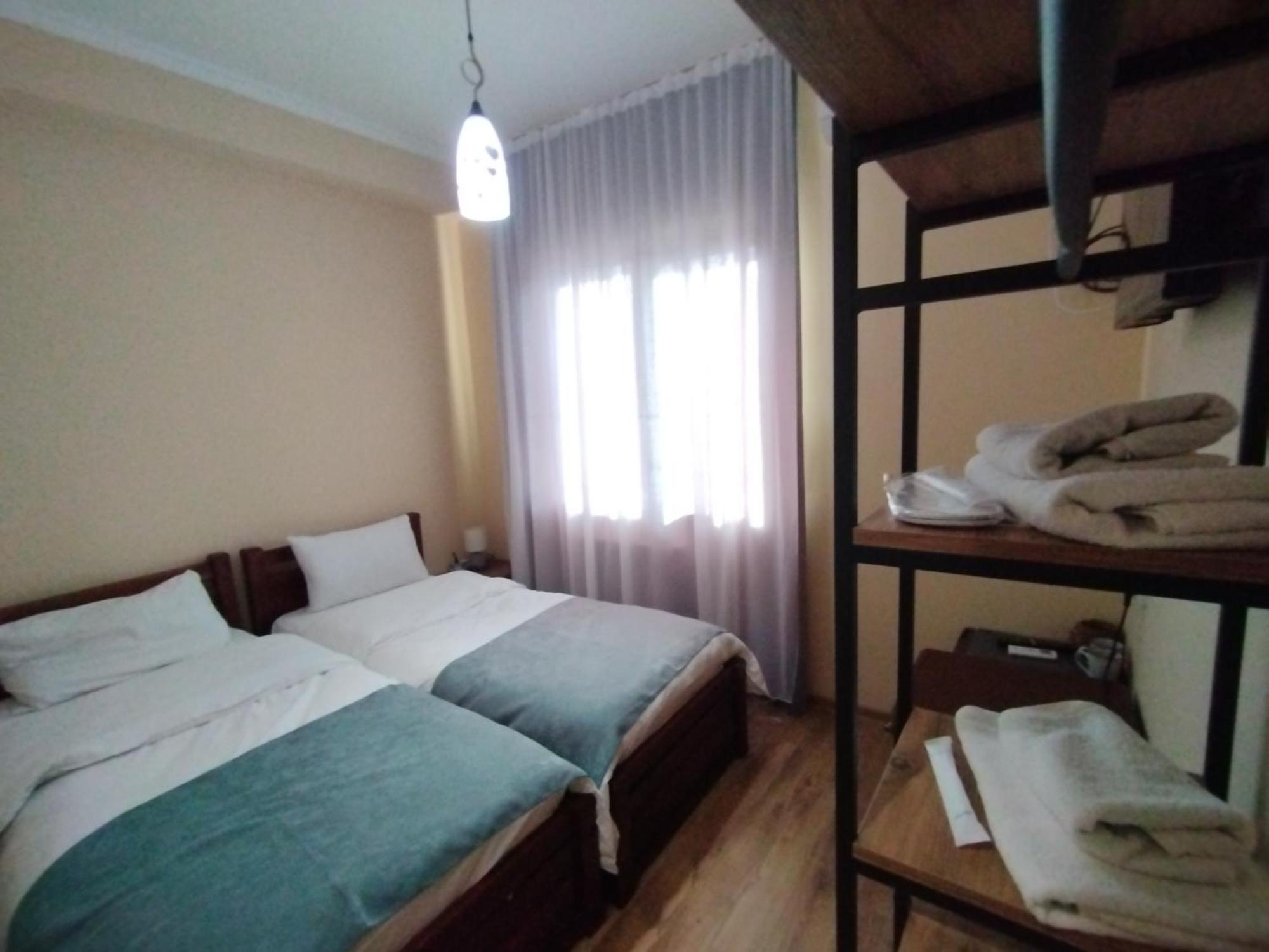 David Hotel Кутаиси Экстерьер фото